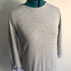 Grey sweatshirt top